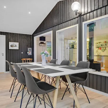 Cozy In Sydals With Kitchen